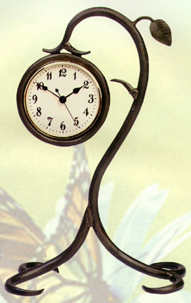 leaf table clock